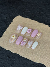 17 手作りネイルチップ